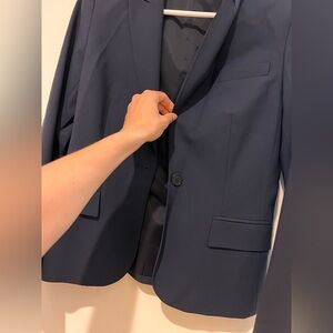 Women’s Size 4 Wool Navy Blazer - Theory